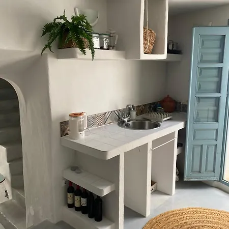 Village Town House With Sea Views And Roof Terrace Holiday home Frigiliana
